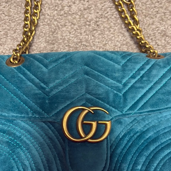 Gucci Teal Blue and Gold chain design Shoulder Bag Chevron Quilting Like new! - Picture 5 of 16